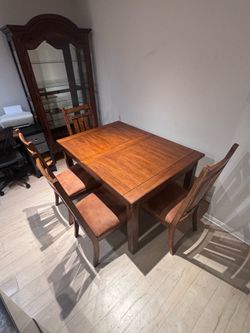 Solid Wood Extendable Dining Table + 4 Chairs 54–66x37.75x30”