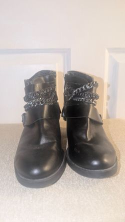 Black Detailed Boots