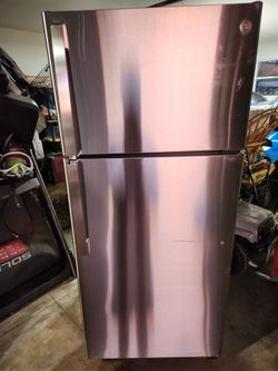 Stainless steel refrigerator