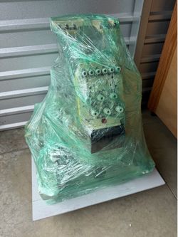 SWF 6 needle industrial embroidery machine model T601c