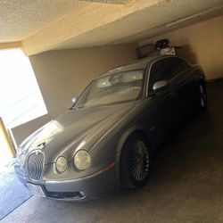 2005 Jaguar S Type 