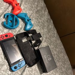 Nintendo Switch 