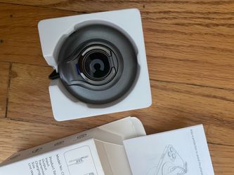 Brand New Magnetic Wireless Charger / Phone Stand Holder (15W)  Brand new in box Cubecasa Magnetic Wireless Charger. Features a built-in ring holder /