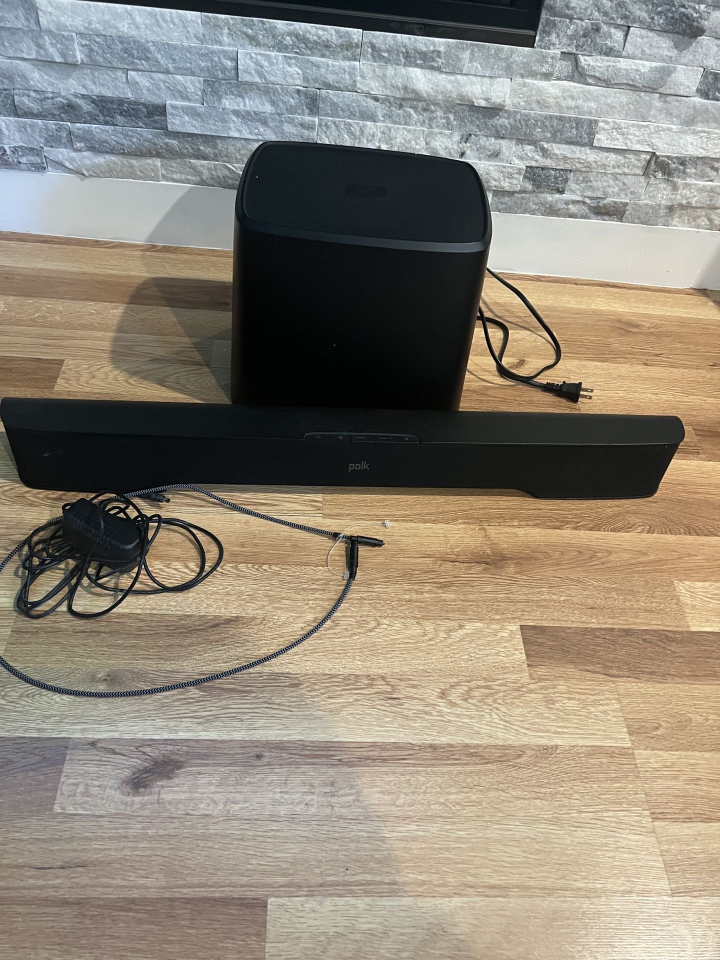 POLK Sound bar with subwoofer