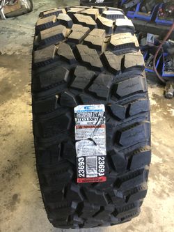 37 13.50 17 LT Cooper Discover STT Pro