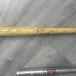 Hillerich Bradsby Wood Bat