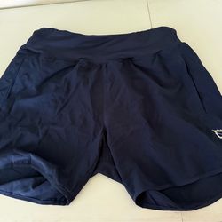 M baelef shorts