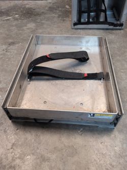 Heavy duty aluminum sliding tray shelf
