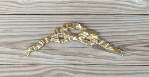 Vintage Brass Ribbon/Bow