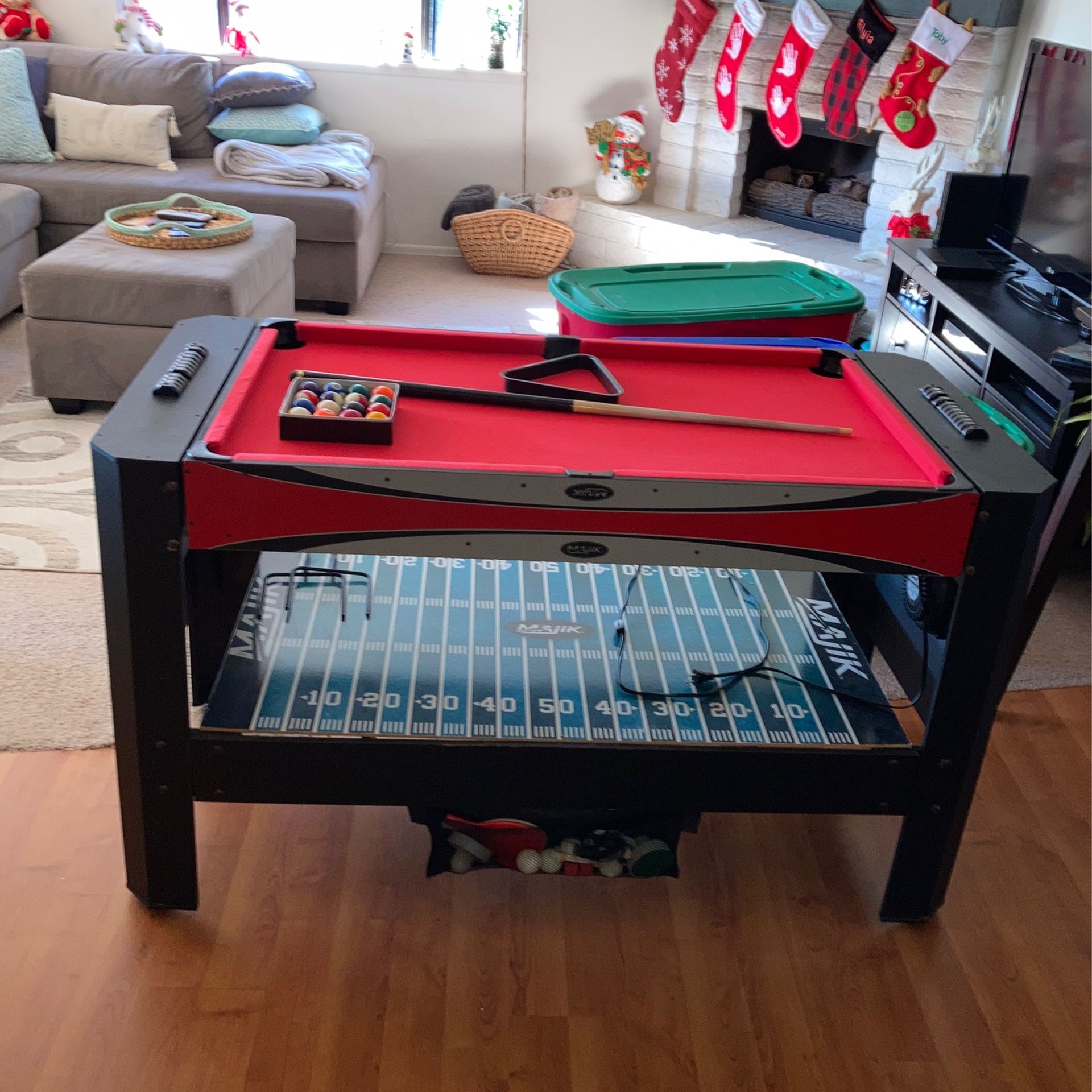 4in1 Table (Pool, Hockey, Football, Table Tennis)