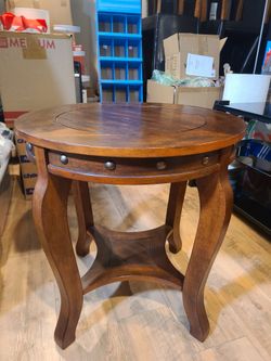 Ashley's Furniture Accent Side Table 