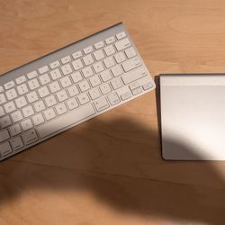 Apple Wireless Keyboard And Trackpad