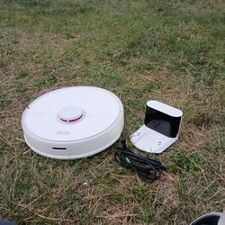 Roborock(Hard Floor Sweeper/Vacuums Rug