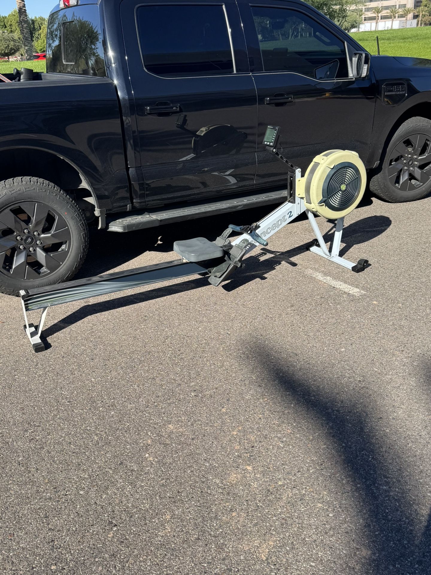 Concept 2 Rowing Machine W/ PM5 Monitor And 12k Lifetime Meters