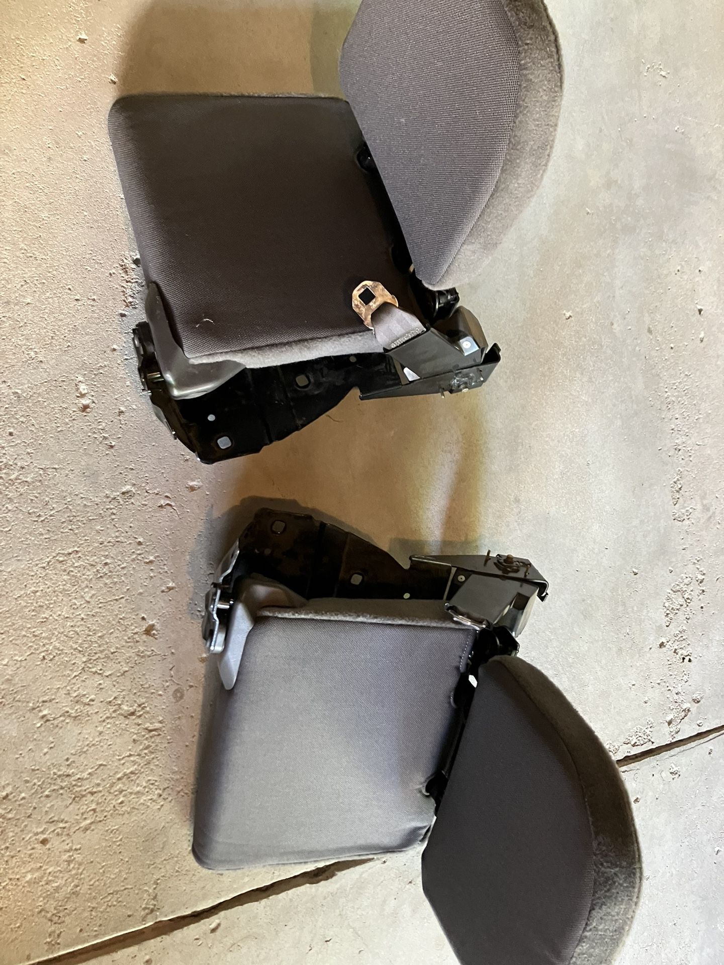 Ford Ranger Rear Folding Seats