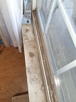 Windows and sills (wash)