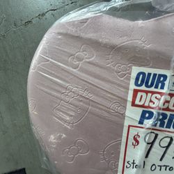 Hello Kitty Heart Shaped Ottoman With Storage 