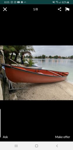 Canoe (Perfect Conditions Basic New) bass boat