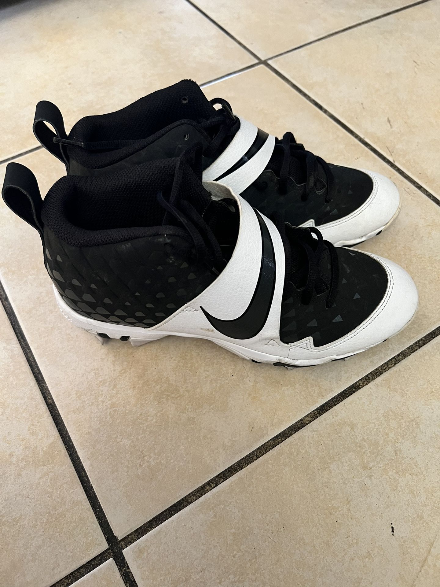 Nike Men's Force Zoom Trout 6 Keystone Cleats
