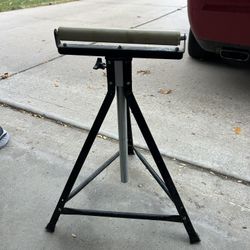 Roller Stand