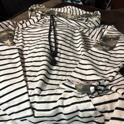 Women’s sweatshirt 