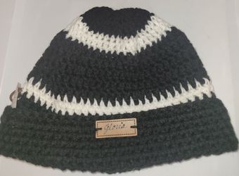 Black /white hat