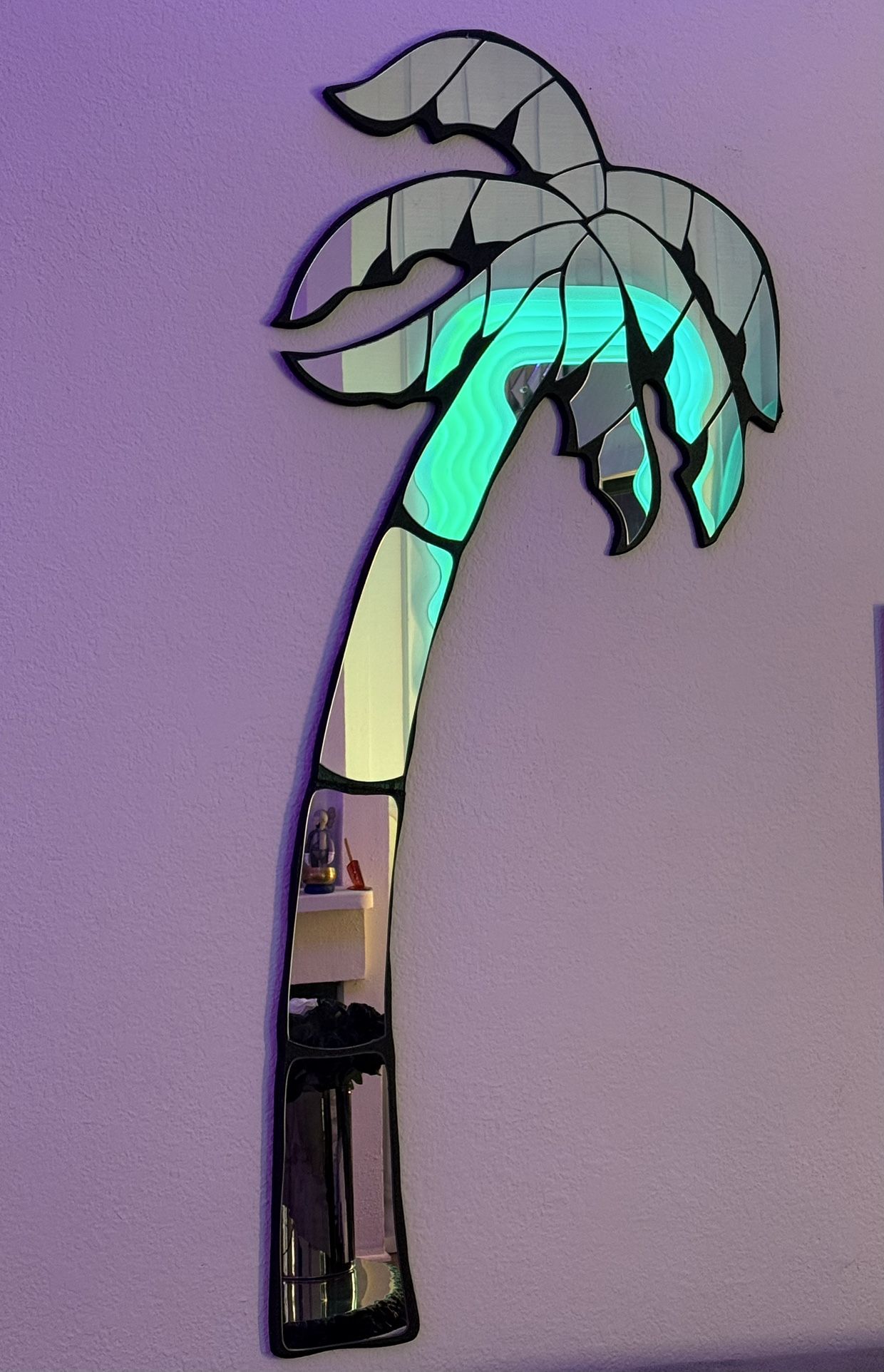 Vintage Palm Mirror Decor