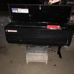 Weather Guard Tool box for Tacoma ranger s10 Sonoma Nissan