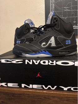 Jordan 5 Awake Size 10