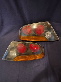 03-05 Mitsubishi evolution taillights