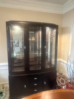 Luxury Cabinet