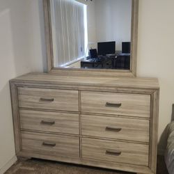 Six Drawer Dresser With Mirror