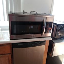 Fridgedaie Microwave Width 30"Height 16"