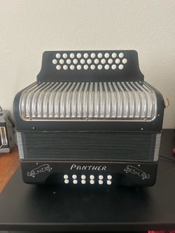 Hohner Panther