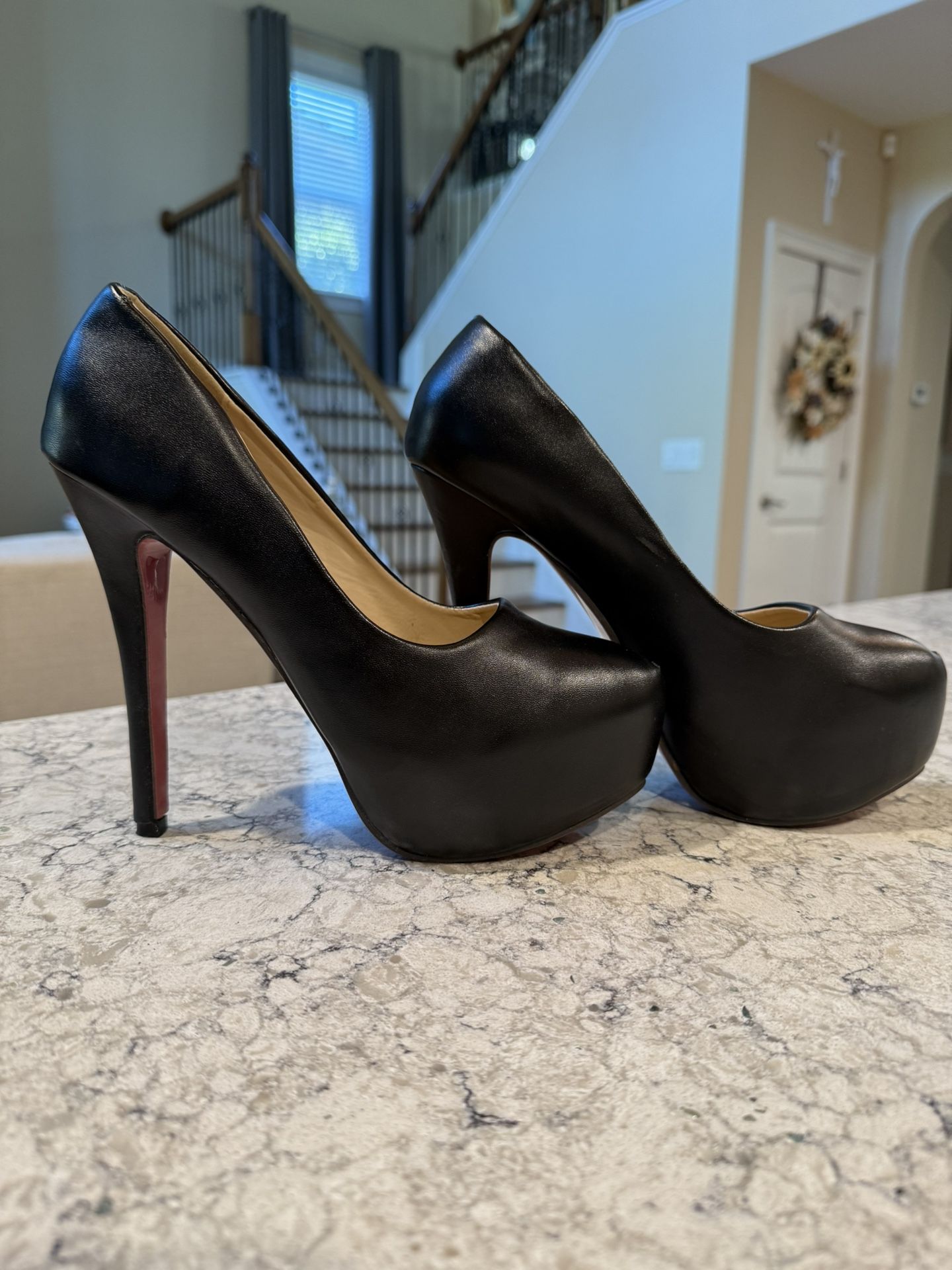 Black Pumps With Red Bottoms Sz 9 1/2 $45