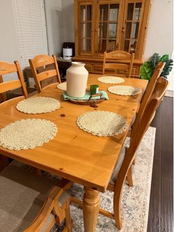 Dining room table and hutch