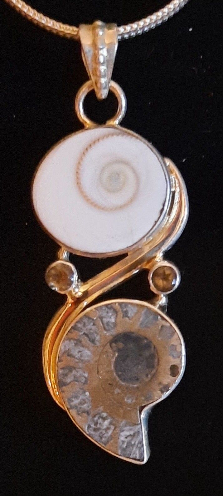 GENUINE 18" HERRINGBONE STERLING SILVER AMMONITE & PERODOT NECKLACE AMULET PENDANT PENDULUM