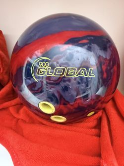 900 Global Zen25 Bowling Ball 15lbs