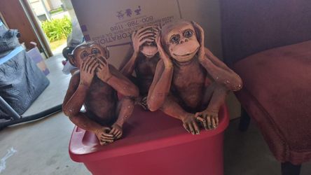 3 WISE MONKEYS