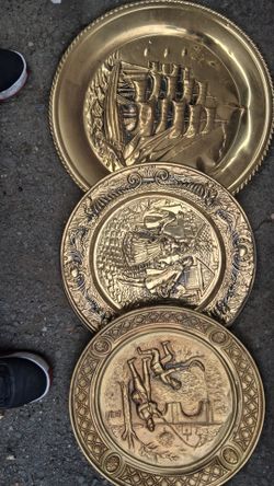 Plates platters