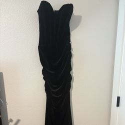 Black Select Gown Fashion Nova XS 