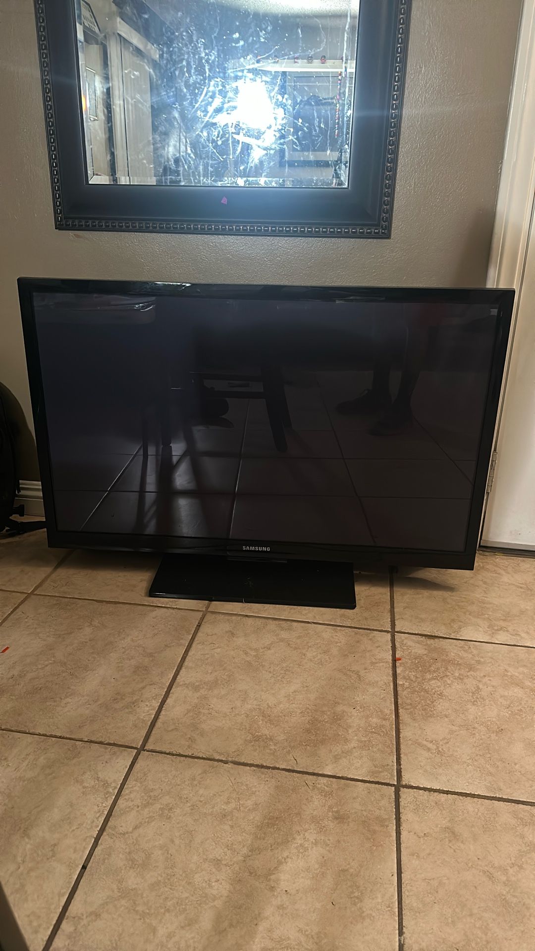 43 Inch Samsung TV for Sale in Torrance, CA - OfferUp