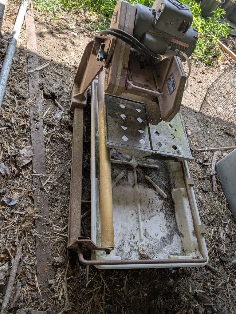 MK 101 Tile Saw