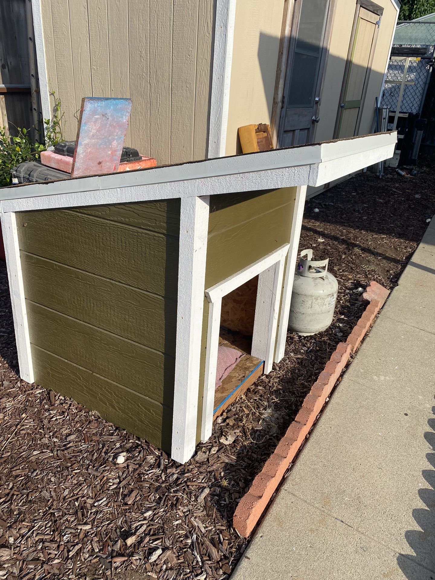 Dog House Large