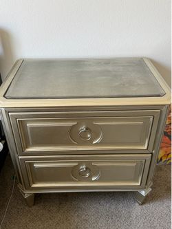 night stand