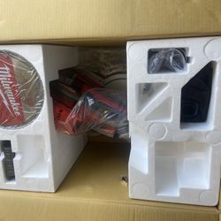 M18 FUEL 18V Lithium-Ion Brushless Cordless 10 in. Dual Bevel Sliding Compound Miter Saw (Tool-Only)