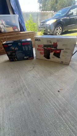 Router and table
