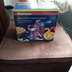 Apple peeler