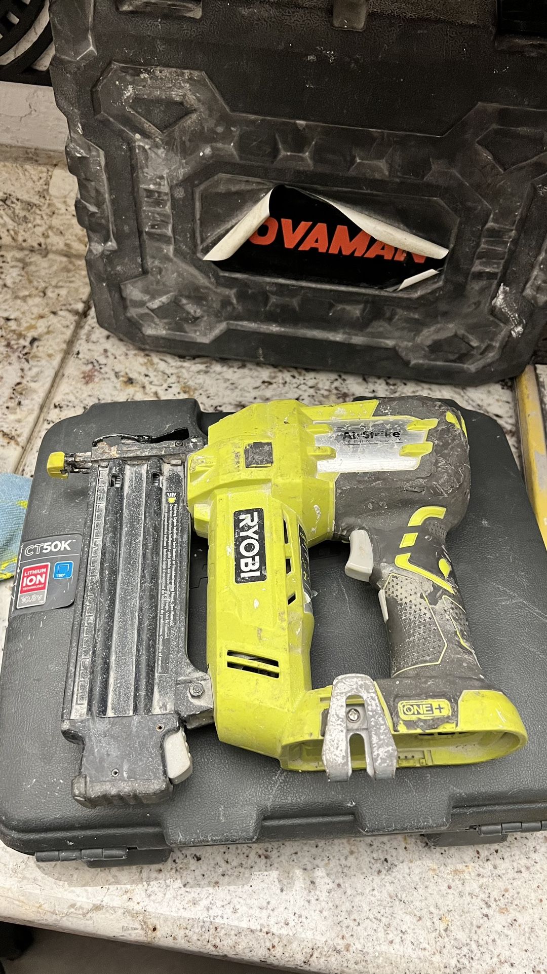 Nail Gun Ryobi 
