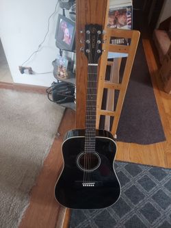 Mitchell Acoustic guitar